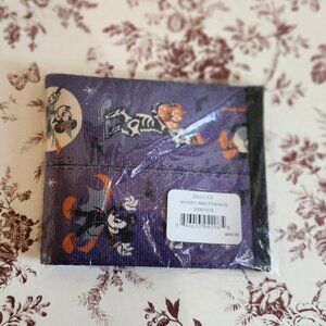 Harveys Seatbelt Disney Halloween Billfold BF Wallet Mickey and Friends